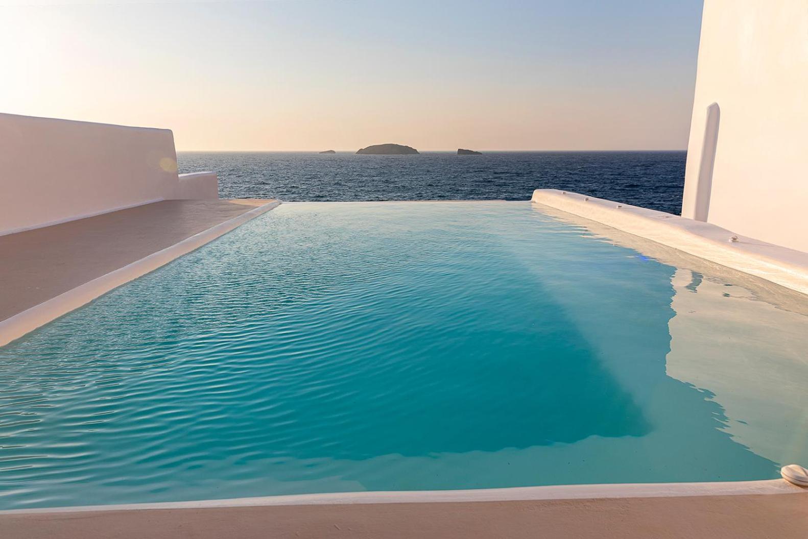 Pachaina Infinity Villa Milos מראה חיצוני תמונה